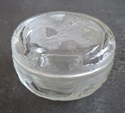 Lalique frosted glass powder - lalique,